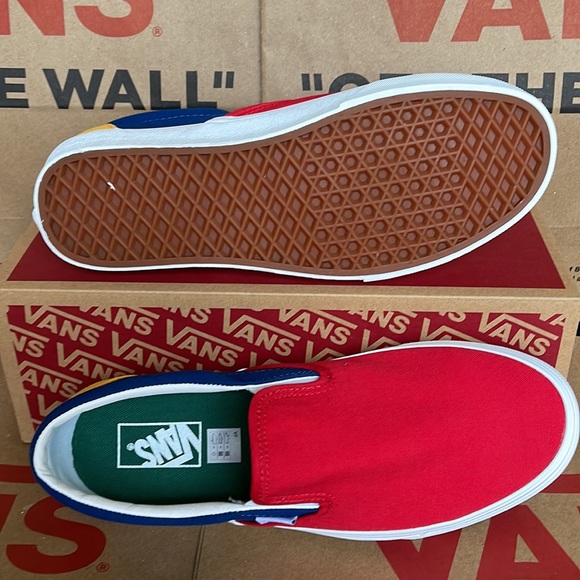 Vans Classic Slip On Vans Yacht Club Red /Blue sneakers men’s - Picture 4 of 16